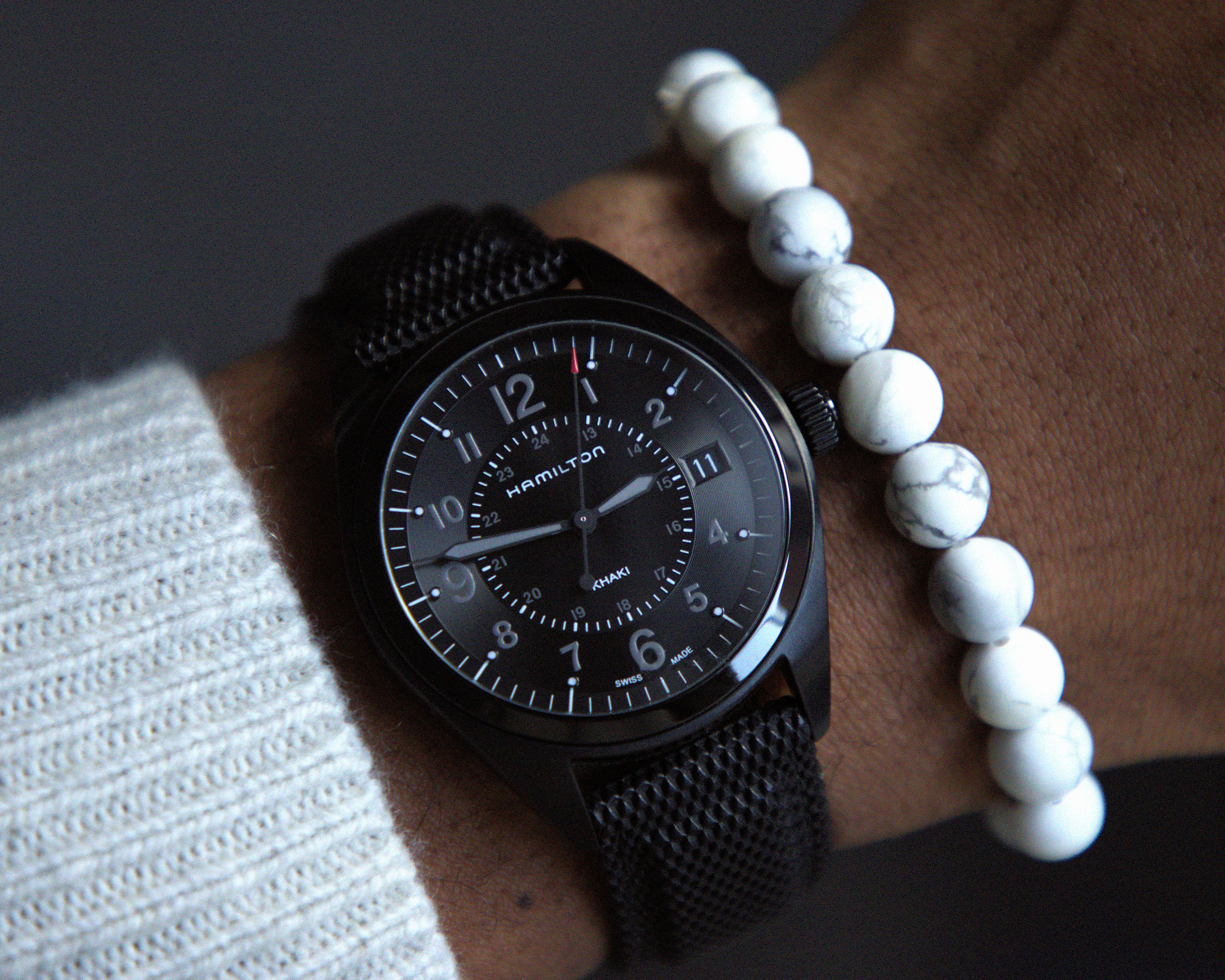 Hamilton Watch Khaki Field Quartz Swiss Made 40mm Watch Black H6840173