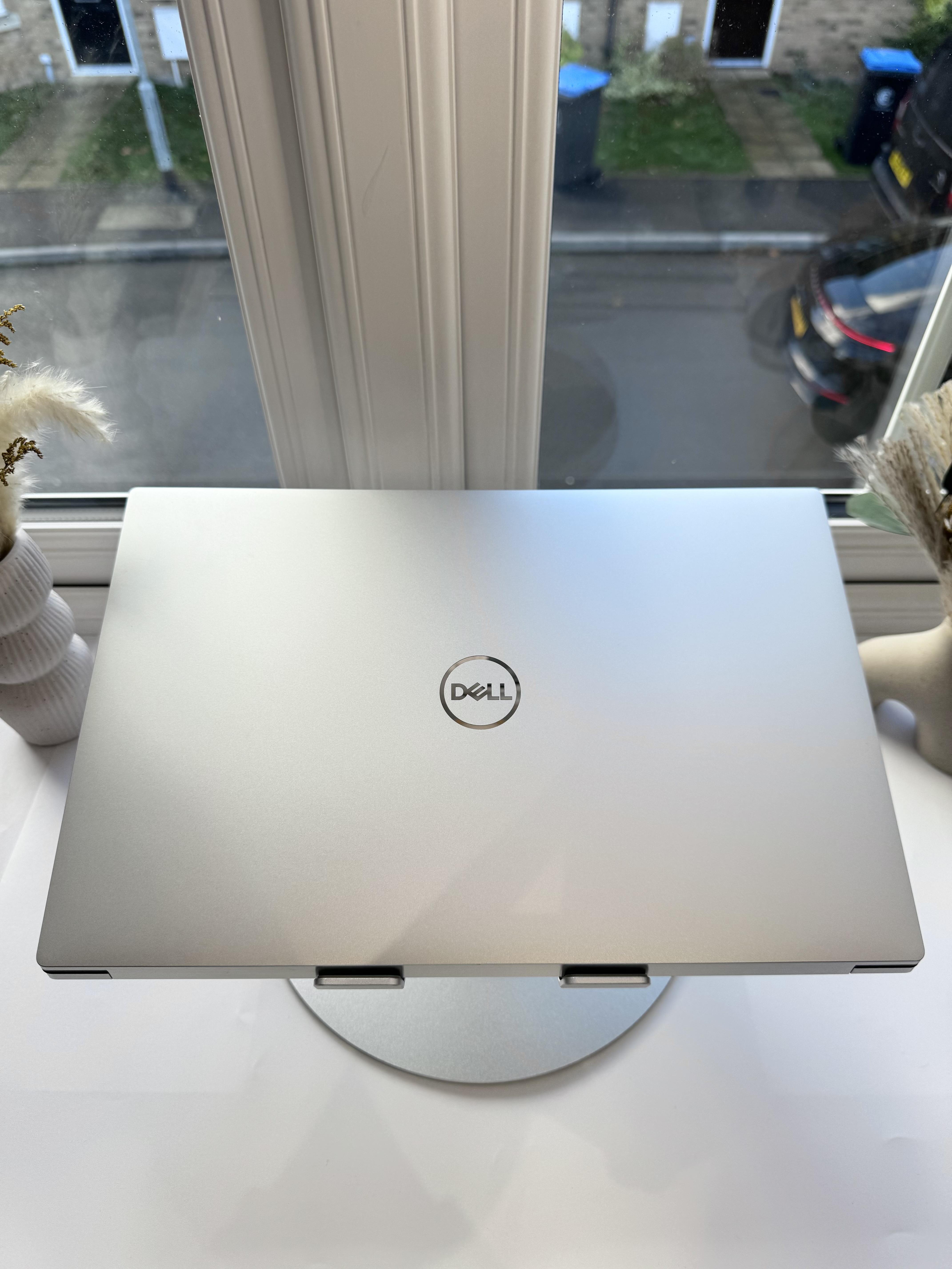 Dell XPS 9510 Laptop - Intel Core i7-11th gen 32GB 1TB SSD RTX 3050Ti