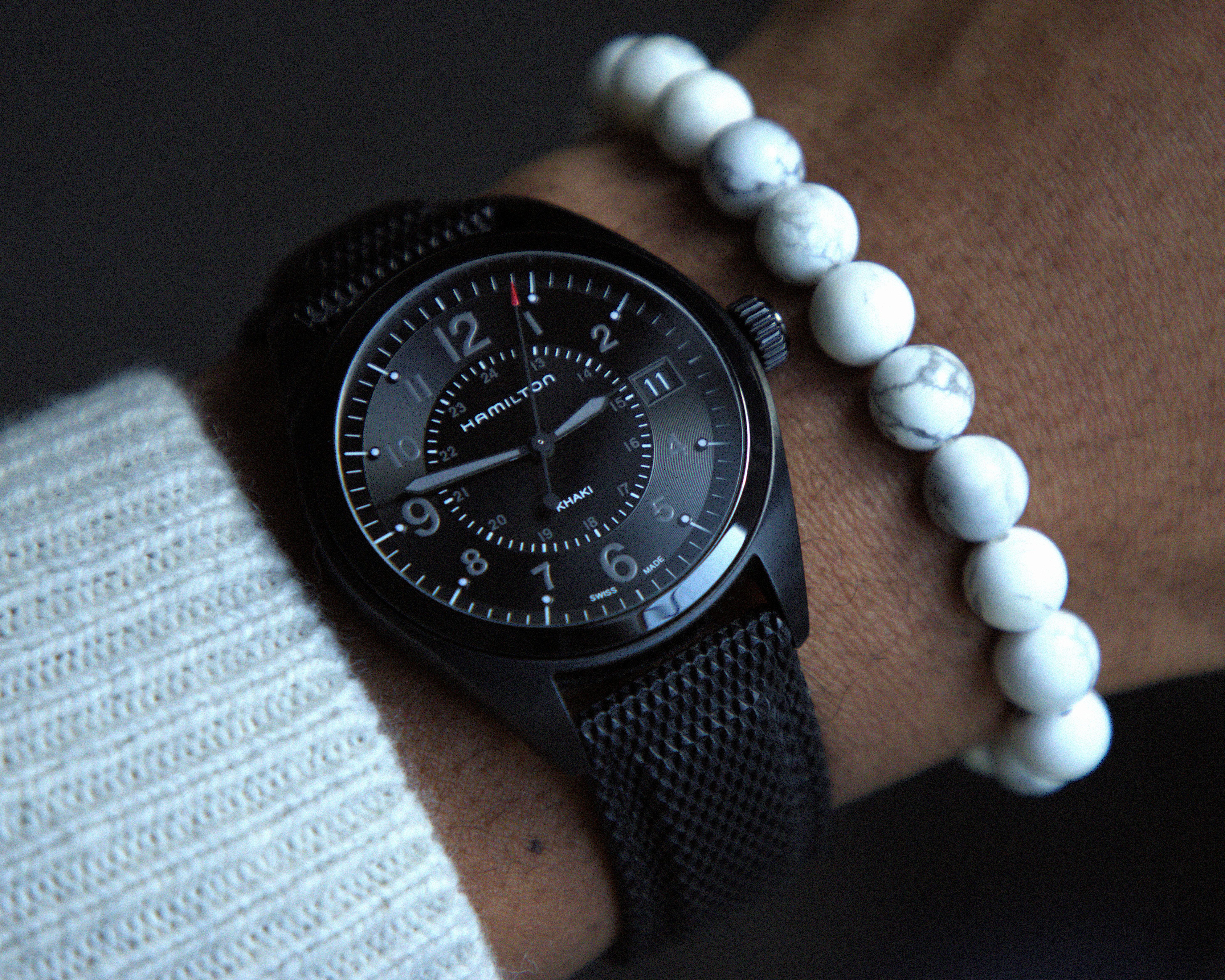 Hamilton Watch Khaki Field Quartz Swiss Made 40mm Watch Black H6840173