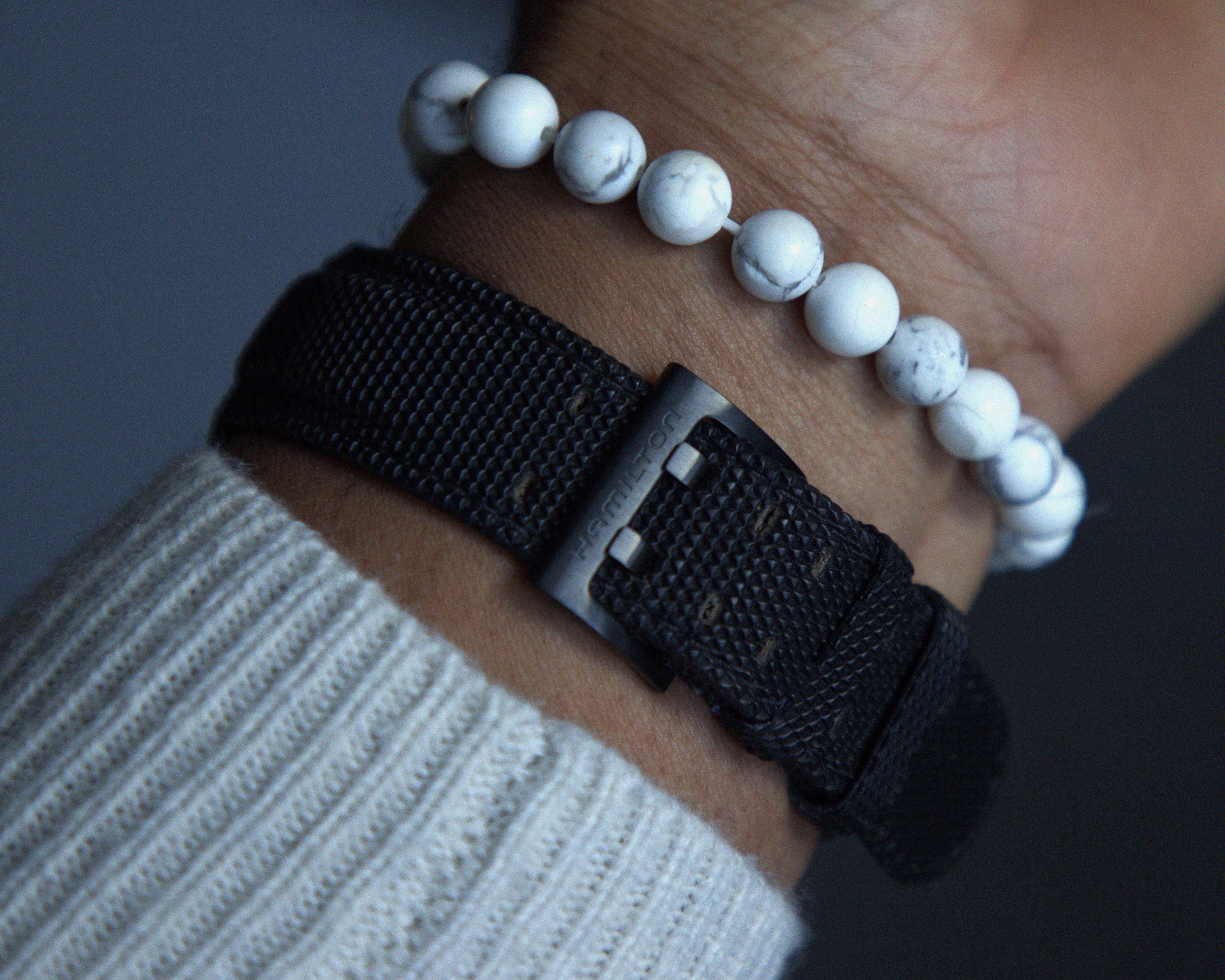 Hamilton Watch Khaki Field Quartz Swiss Made 40mm Watch Black H6840173