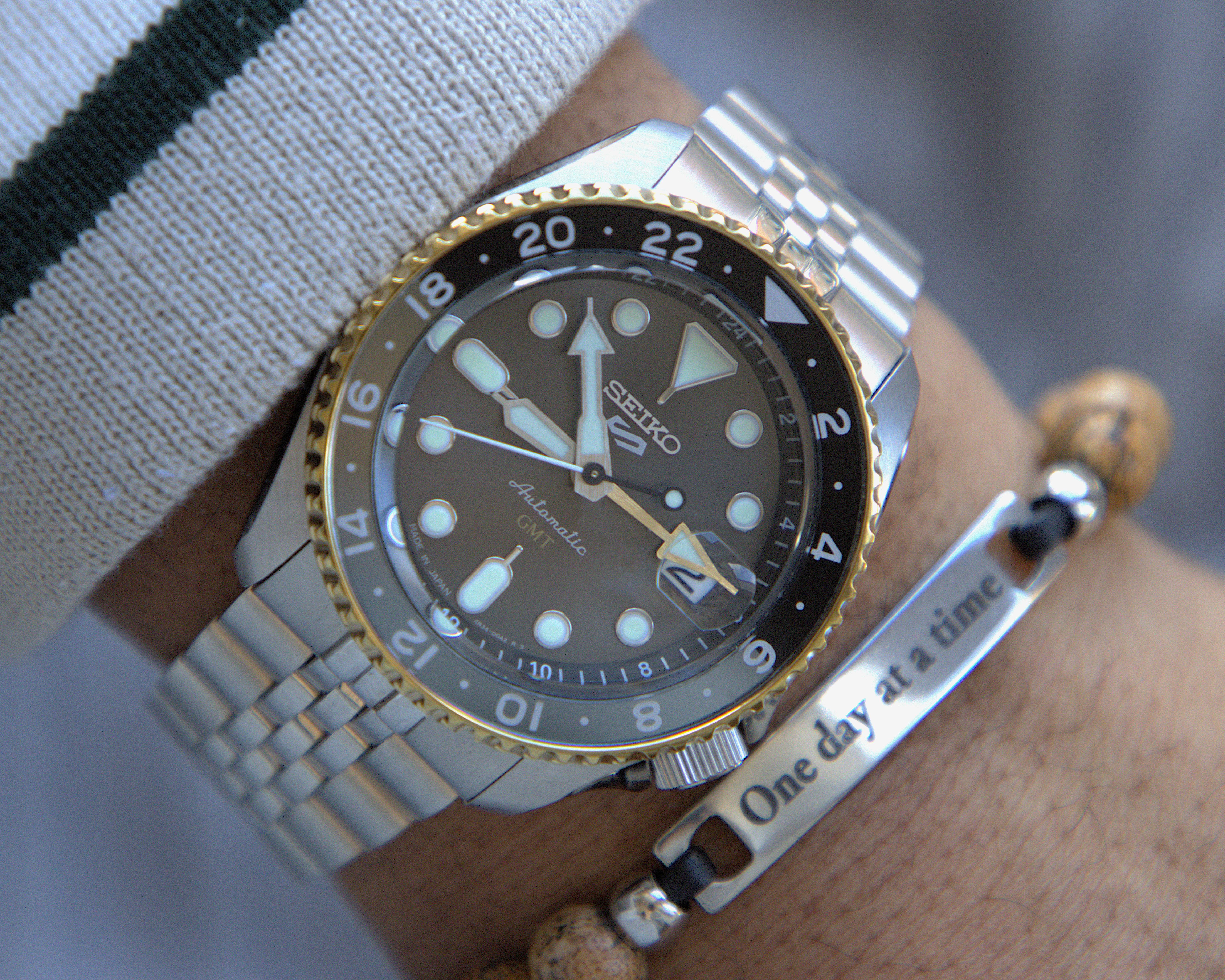 Seiko 5 Sports Grey Dial GMT Gold Accents Bezel SSK021K1