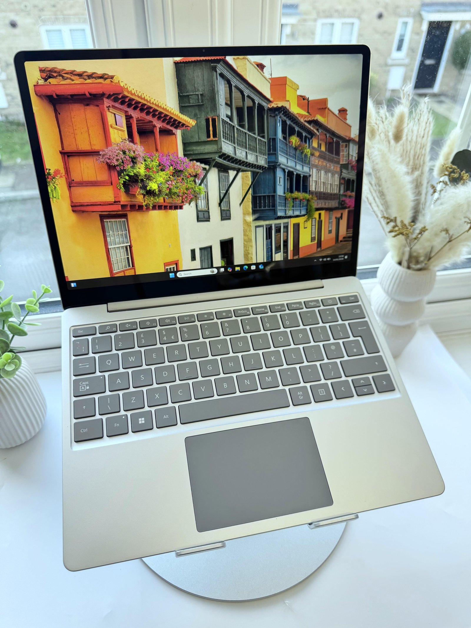 Surface Laptop Go 3 Laptop - Intel i5 12th Gen 16GB Ram, 256GB SSD Storage
