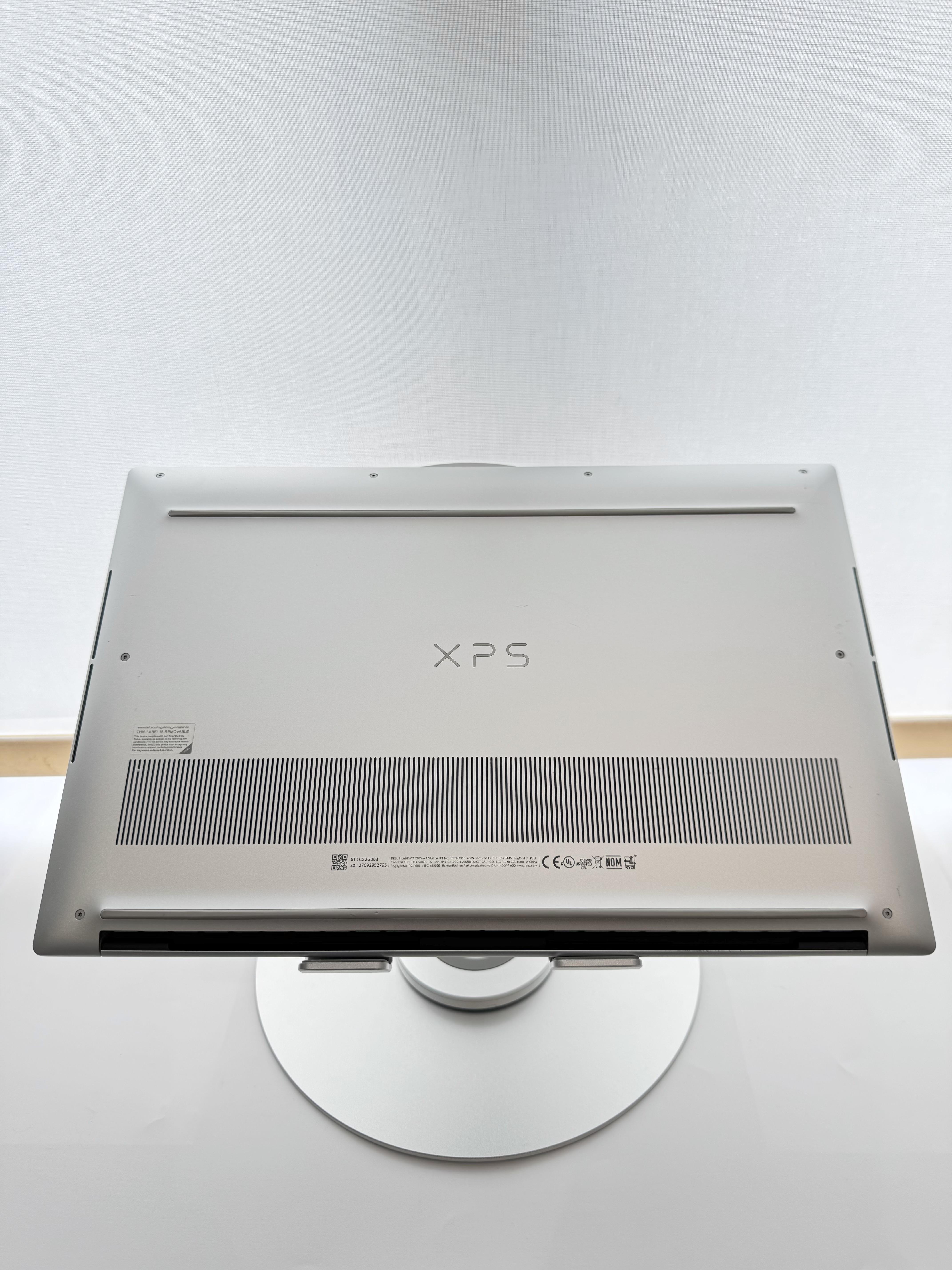 Dell XPS 9500 Laptop - Intel Core i7 10th Gen, 32GB Ram 1TB SSD 4K Touchscreen - NVIDIA GeForce GTX 1650 Ti