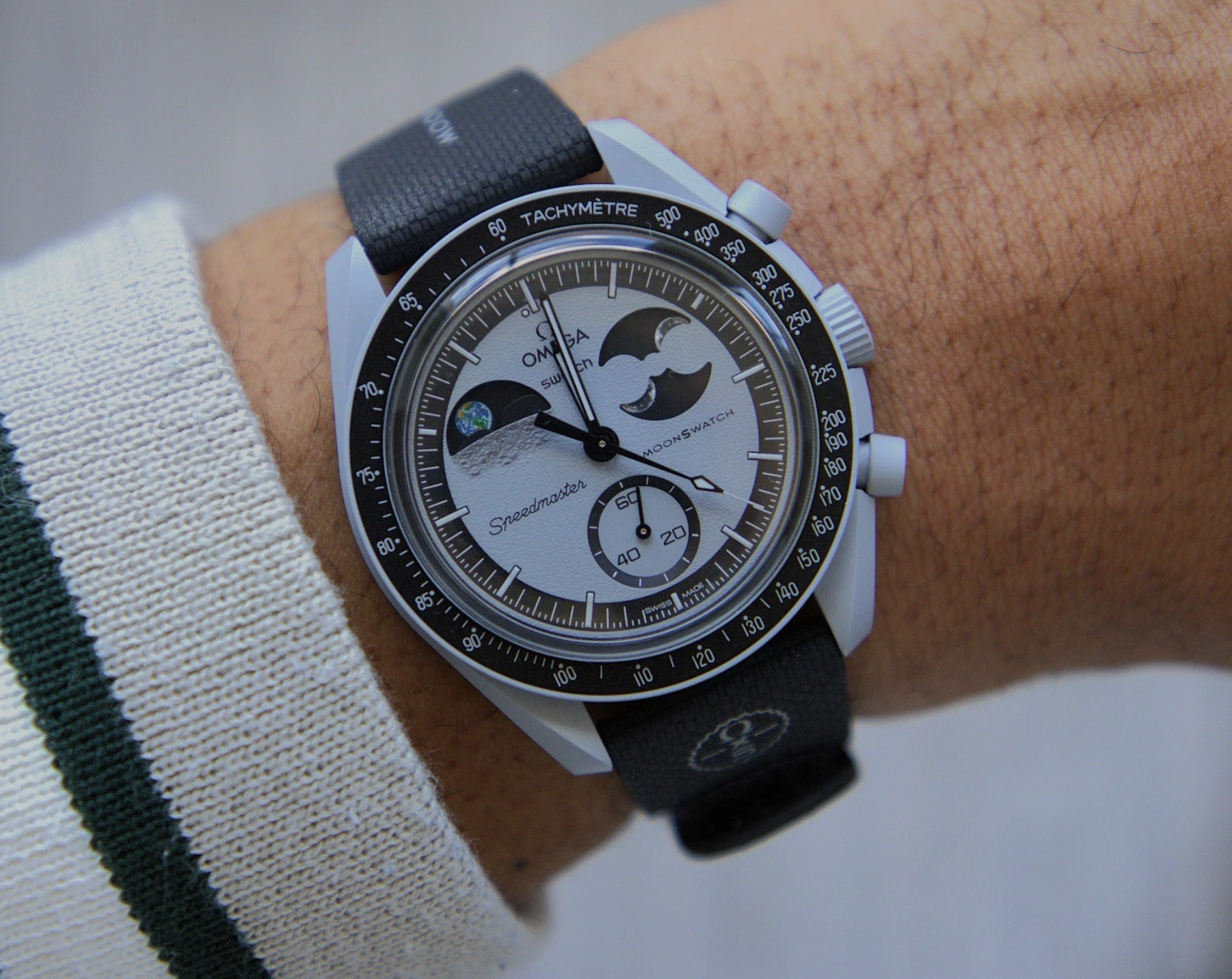 Omega x Swatch Speedmaster MoonSwatch Mission to Earthphase