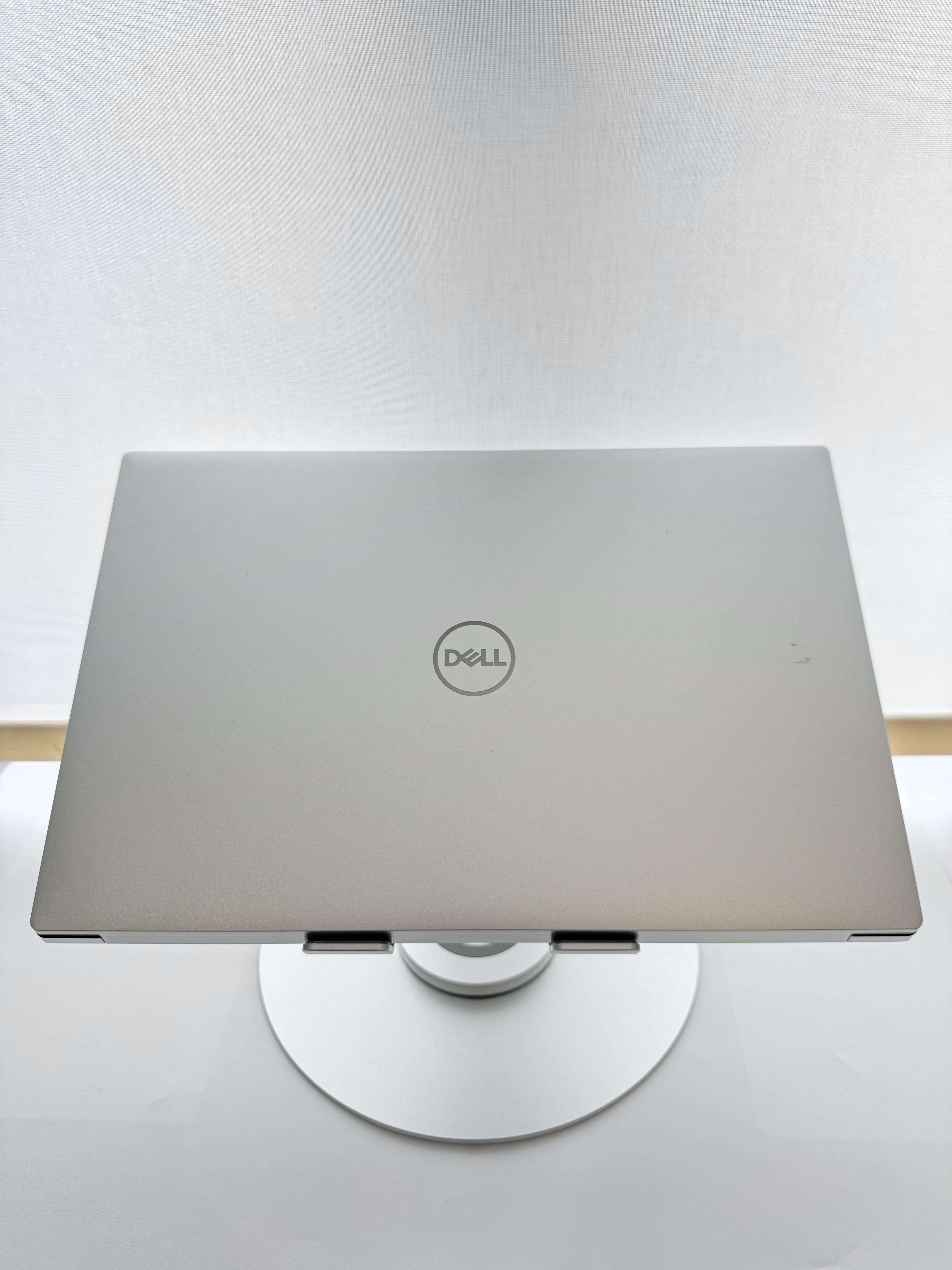 Dell XPS 9500 Laptop - Intel Core i7 10th Gen, 32GB Ram 1TB SSD 4K Touchscreen - NVIDIA GeForce GTX 1650 Ti