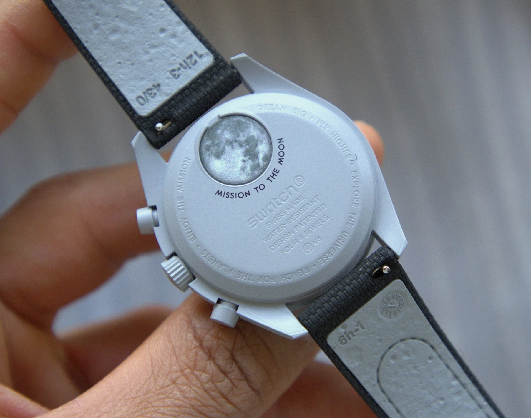 Omega x Swatch Speedmaster MoonSwatch Mission to Earthphase