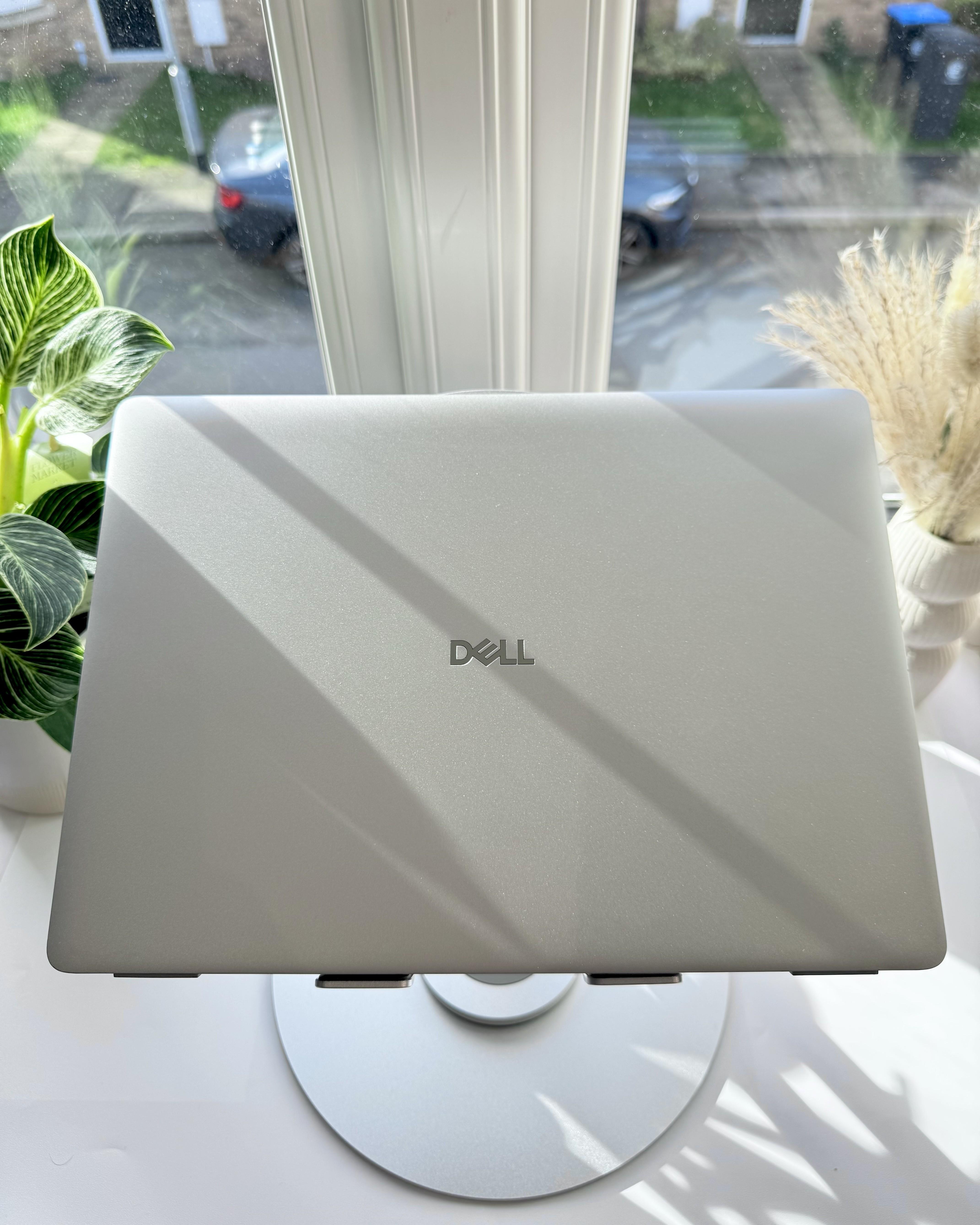 Dell Pro 14 Plus Laptop - Intel Core Ultra 7 265U 16 GB 512GB SSD