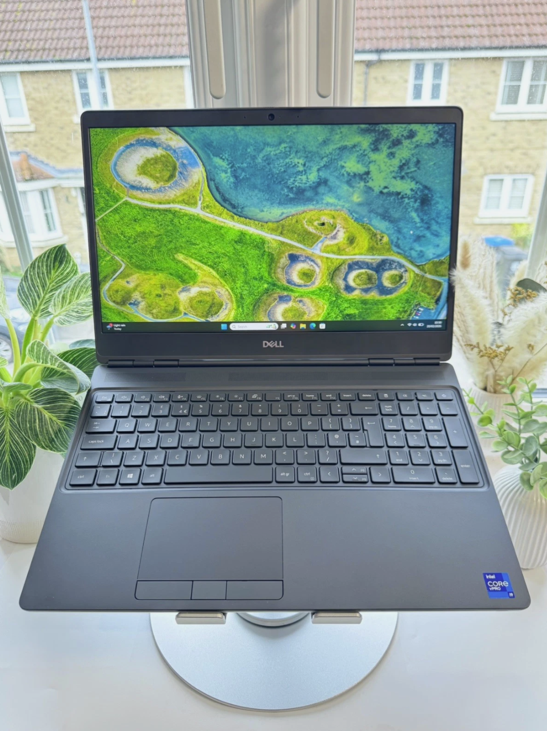 Dell Precision 7560 Laptop - Intel Core i9 11th Gen 64GB RAM 1TB SSD + Bundle