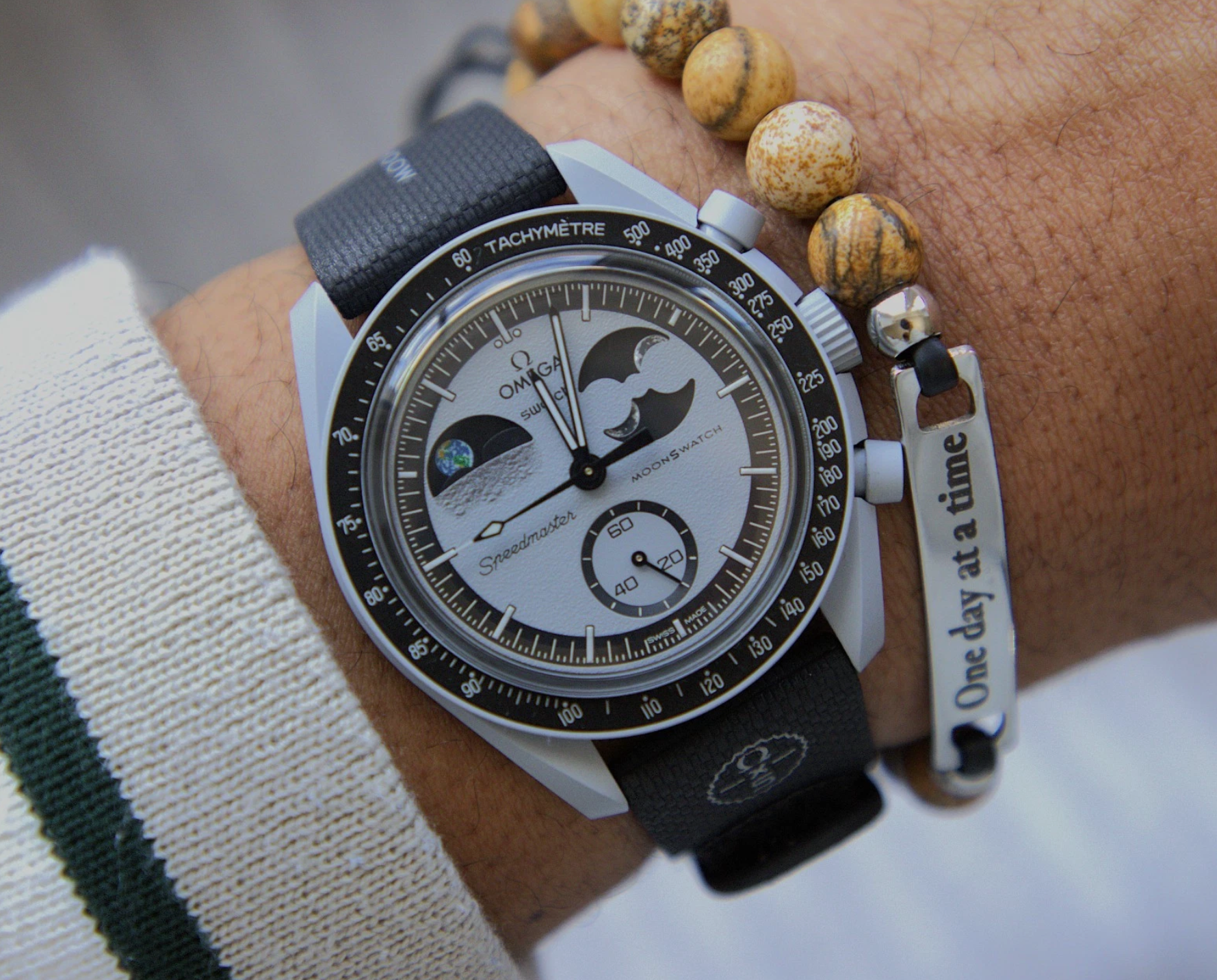 Omega x Swatch Speedmaster MoonSwatch Mission to Earthphase