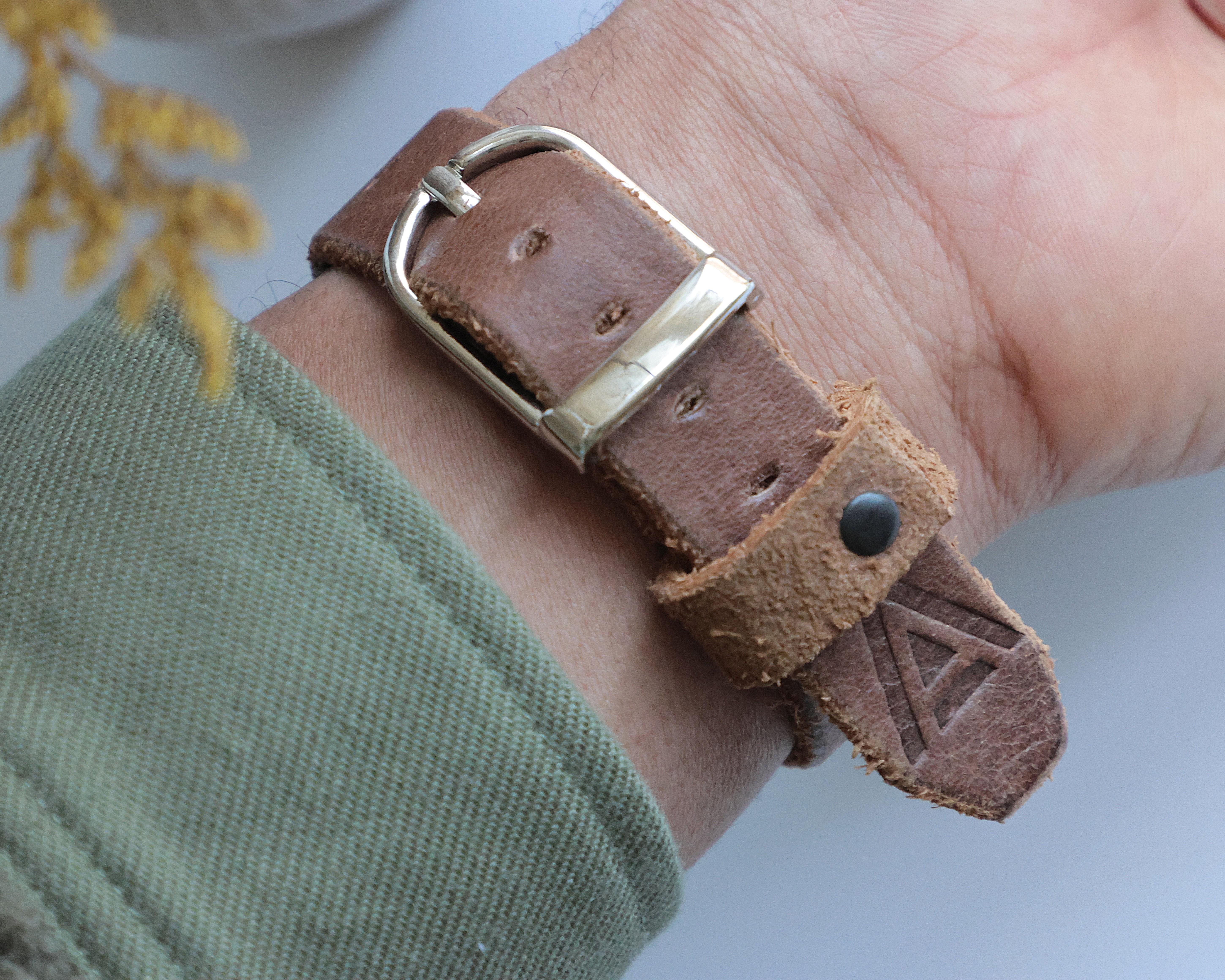 WT AUTHOR Watch Quartz Model Nº 1929 Cream Dial - British Made & Swiss Movement