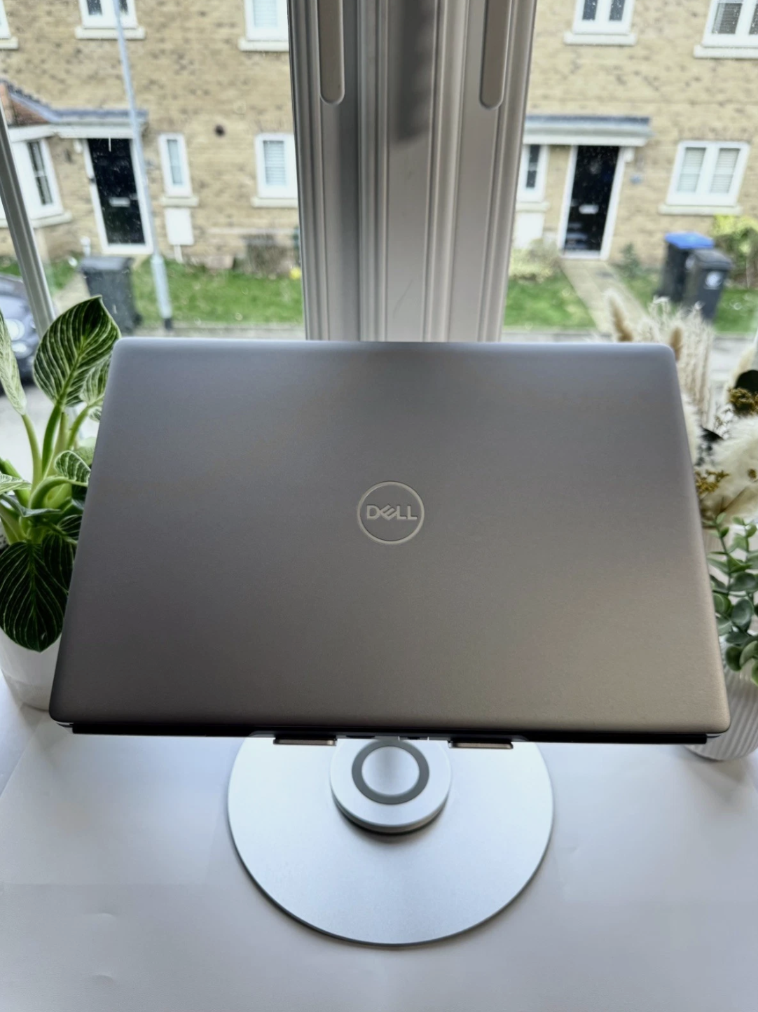 Dell Precision 7560 Laptop - Intel Core i9 11th Gen 64GB RAM 1TB SSD + Bundle