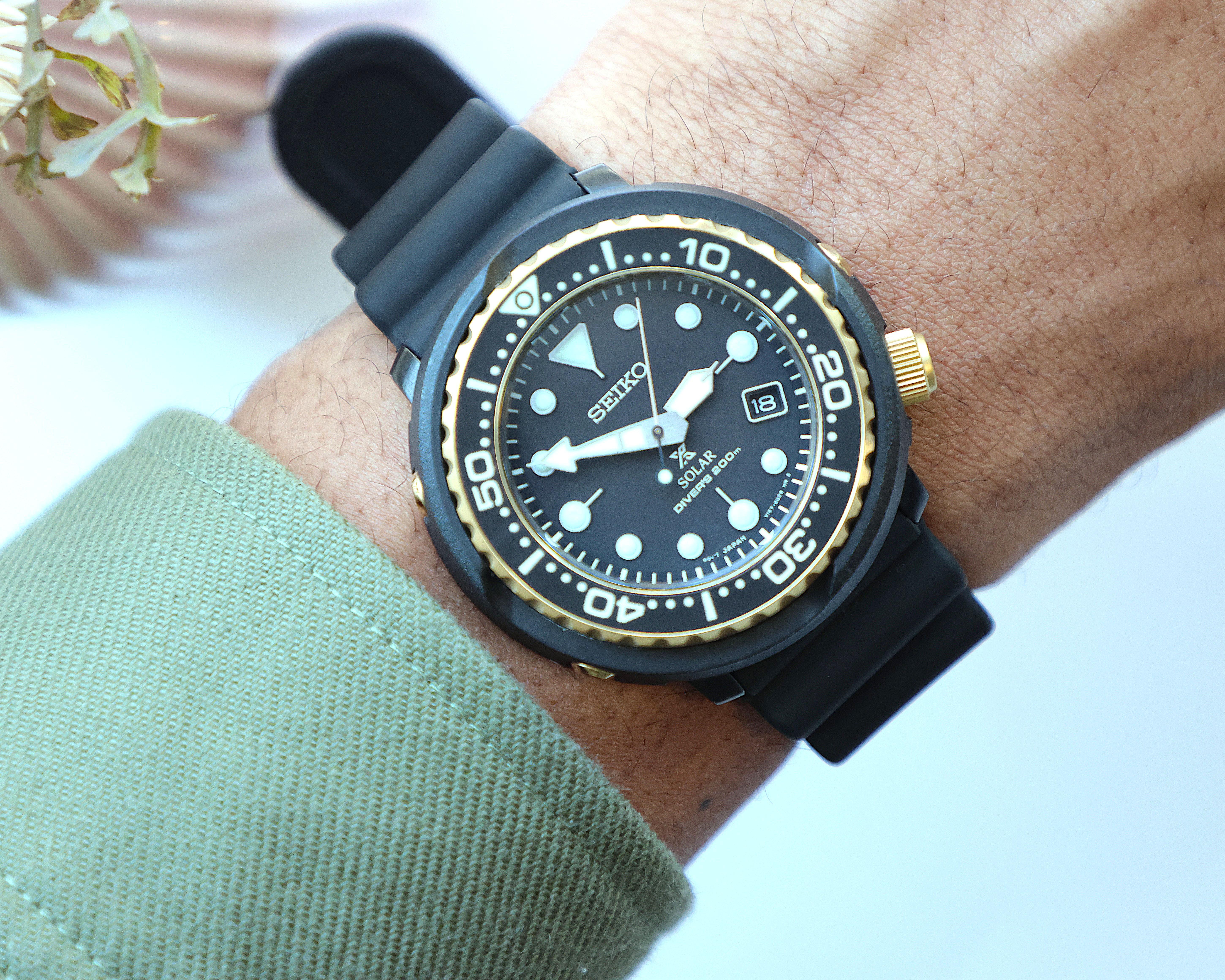 Seiko Prospex Tuna Solar Diver SNE498P1 Black Gold 200m Men's Watch