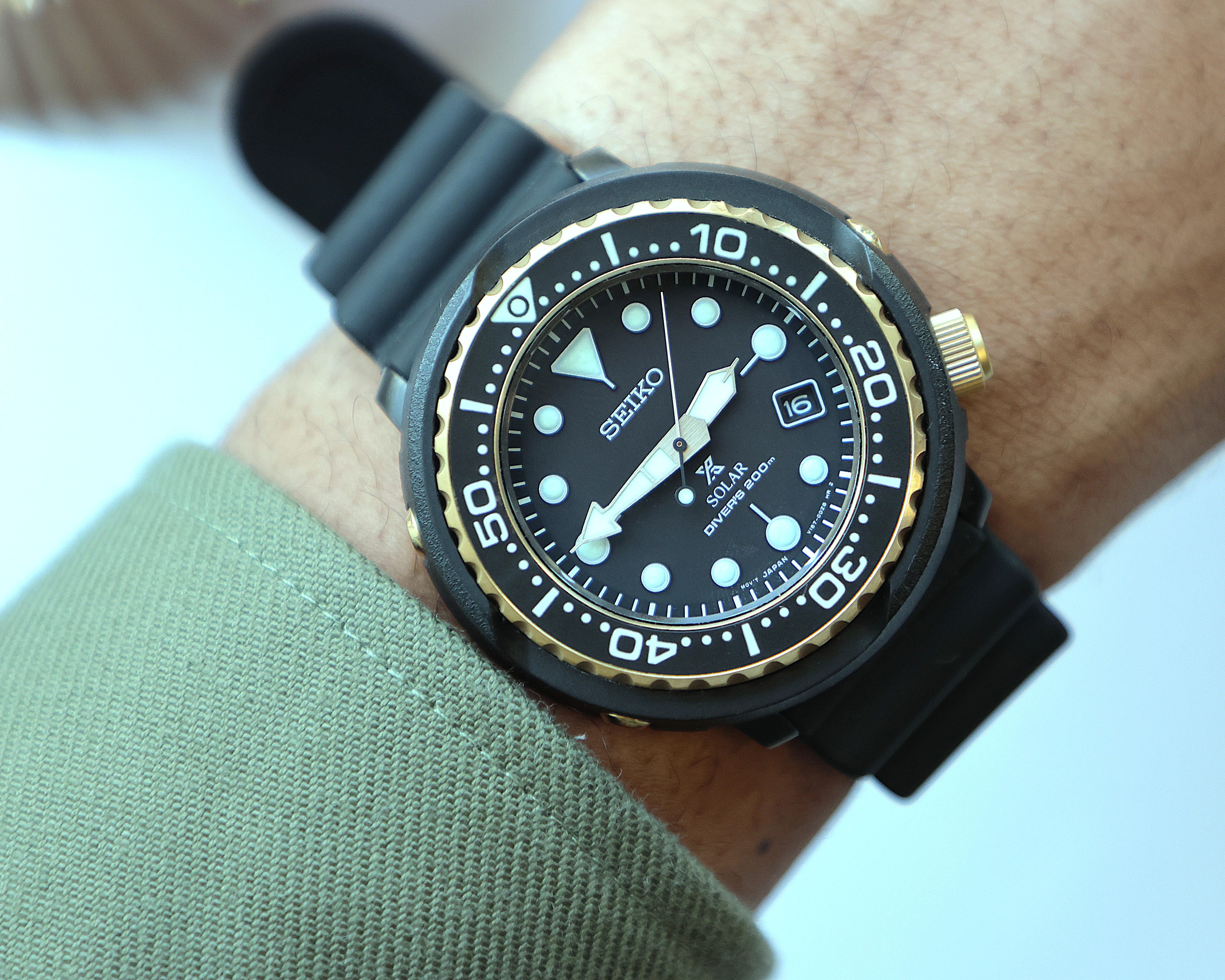 Seiko Prospex Tuna Solar Diver SNE498P1 Black Gold 200m Men's Watch