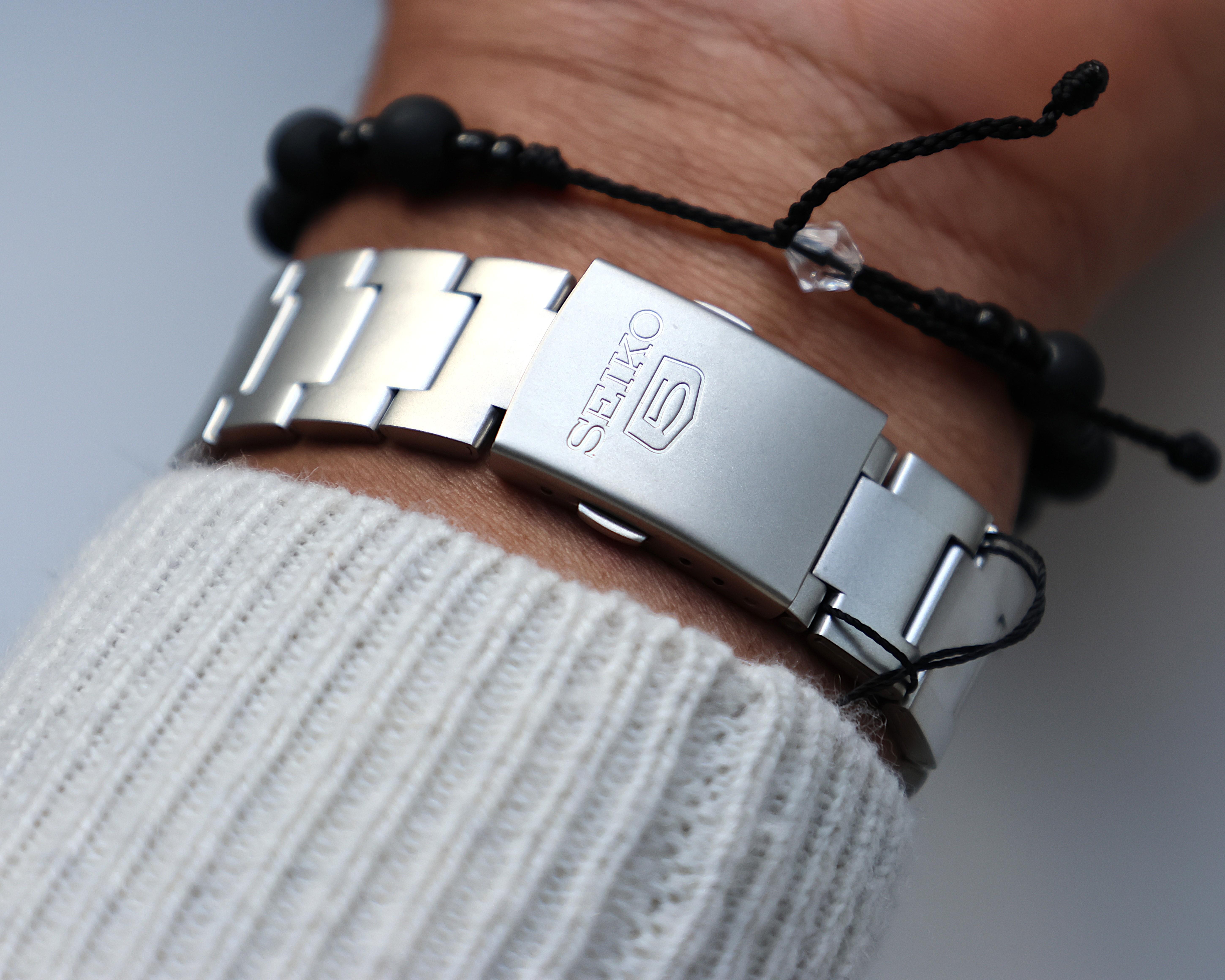 Seiko Men's Automatic Silver Stainless Steel Black Dial Watch SNK809K1