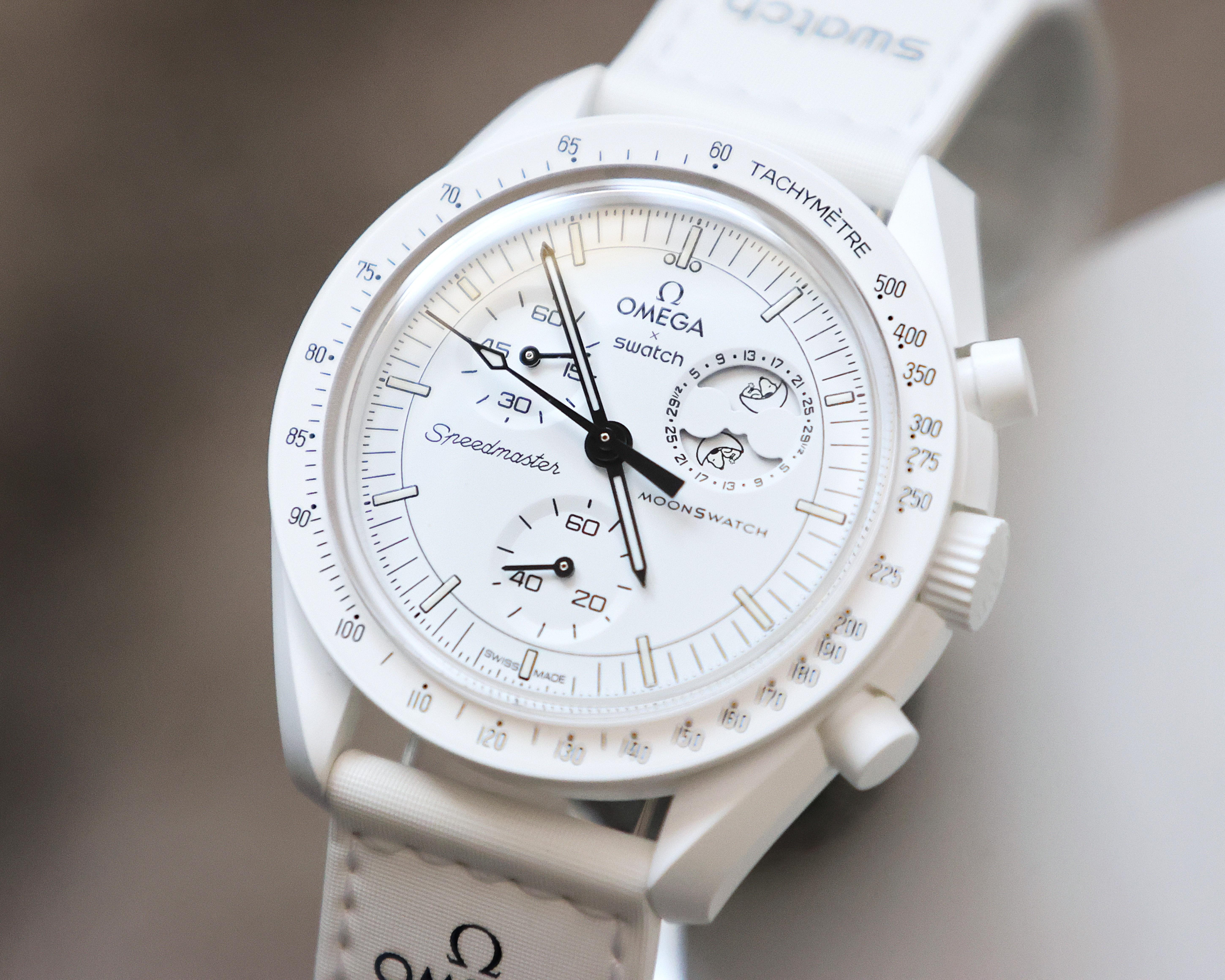 Omega x Swatch Bioceramic MoonSwatch Mission to the Moonphase