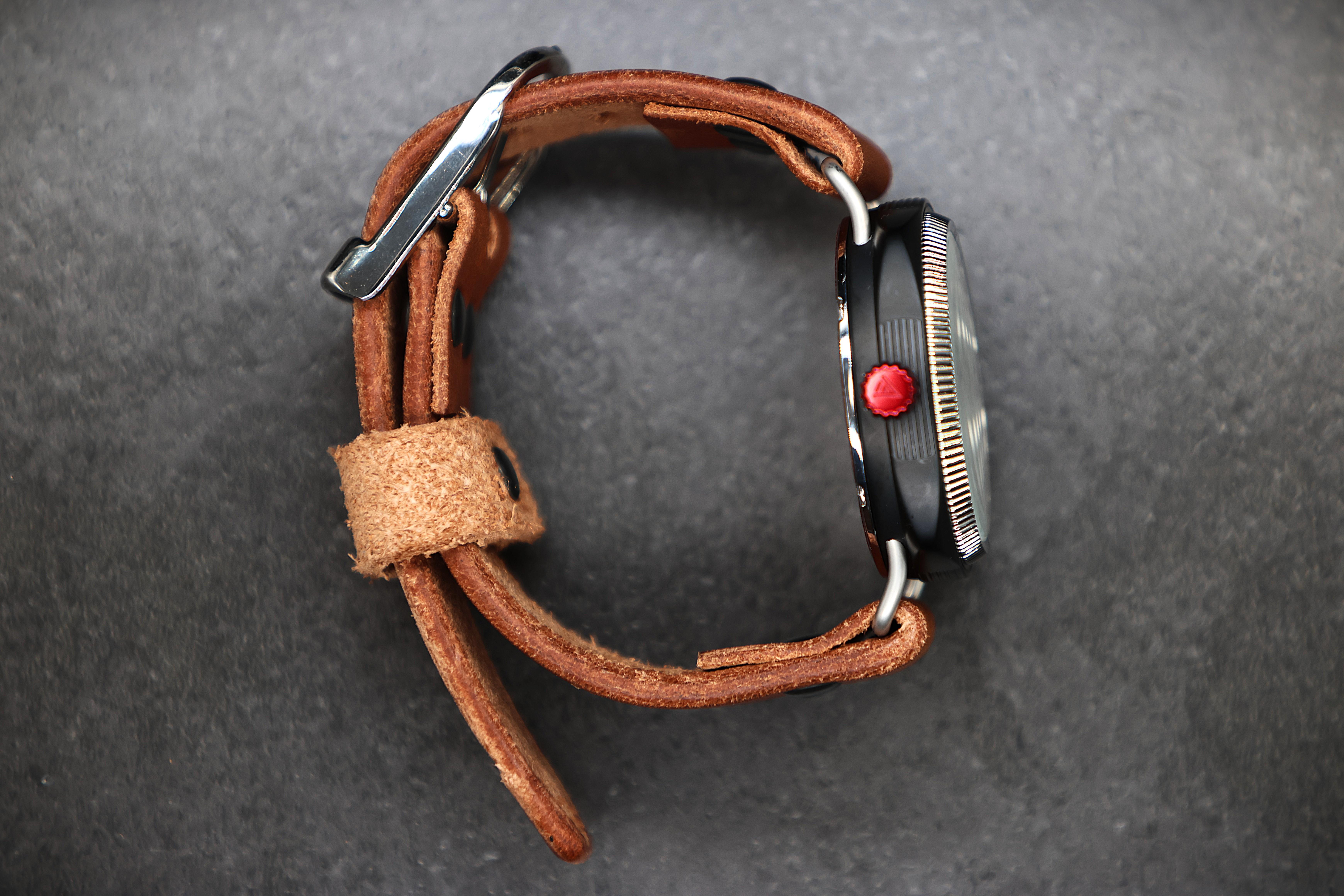 WT AUTHOR Men's Watch Model Nº 1929 White Dial - British Made & Limited Edition